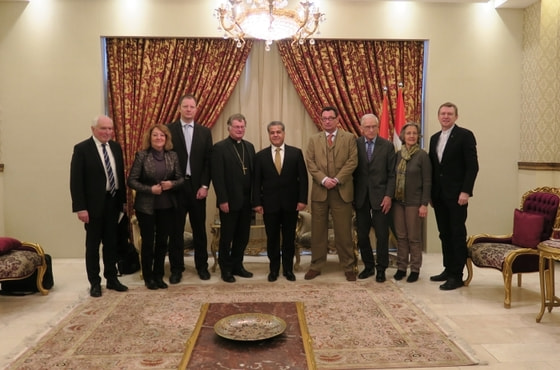 V. l.: Prof. Erich Leitenberger (Pressesprecher Pro Oriente), Hermine Schreiberhuber (APA), MMag. Georg Pulling (Kathpress), Bischof Dr. Manfred Scheuer, Falah Mustafa Bakir (Außenminister der kurdischen Regionalregierung), Christ