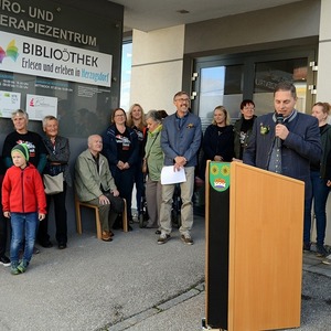Eröffnung der Bibliothek Herzogsdorf