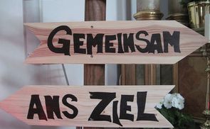 Wegweiser                         